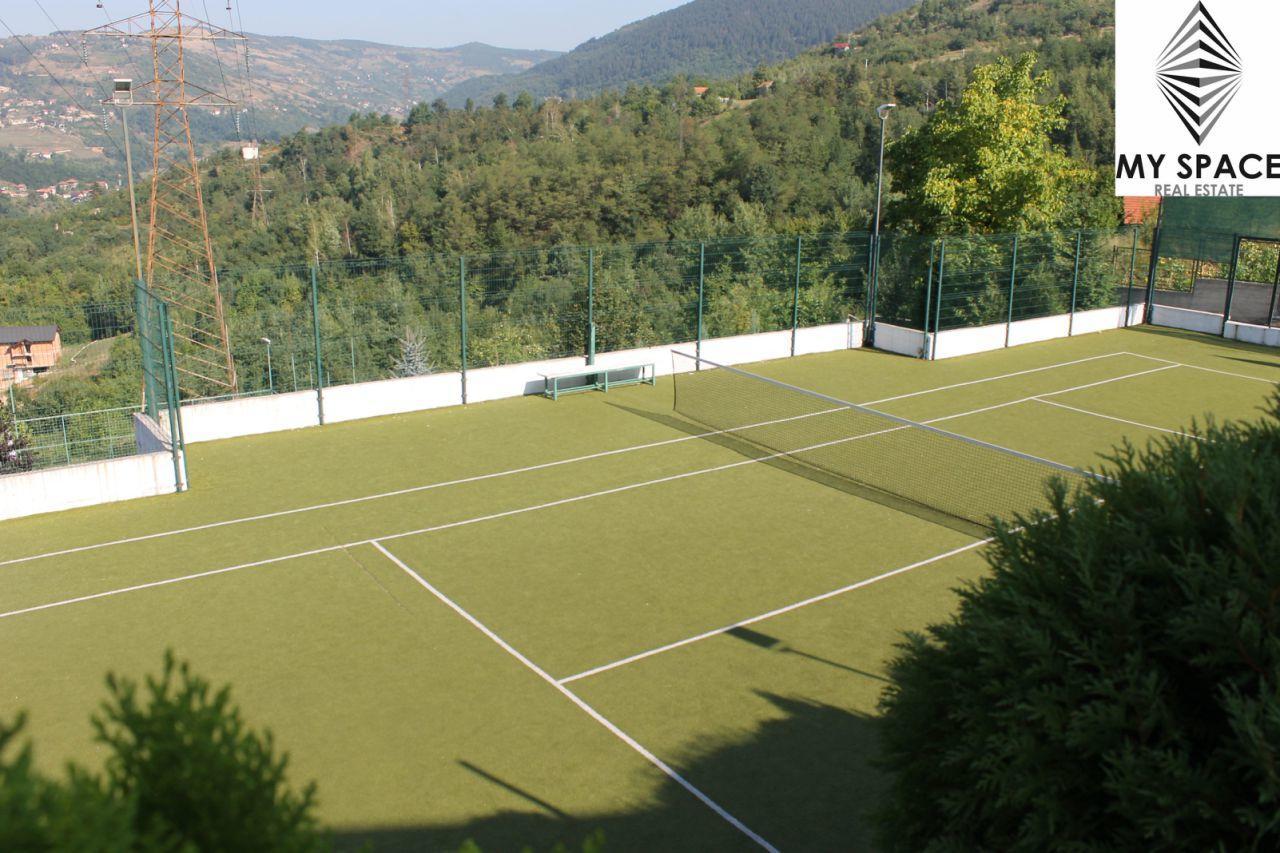 Villa Azra